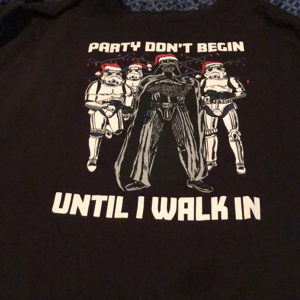 Black Star Wars T-shirt
